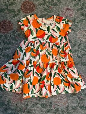 Tiny tribe grove short sleeve tiered dress 🧡🍊
So cute 6  excellent condition